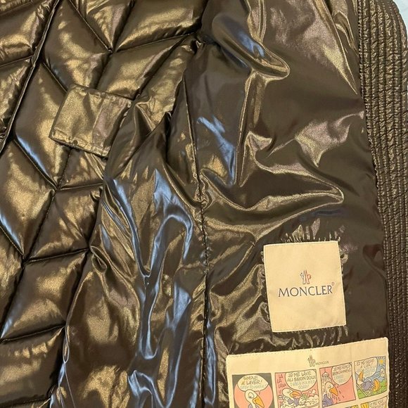 Moncler down jacket - Picture 9 of 11